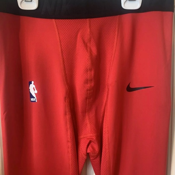 Nike NBA Pro Hyperstrong Padded Tights Pants 3/4 Red Player Issued XL-T Rockets - Picture 4 of 6